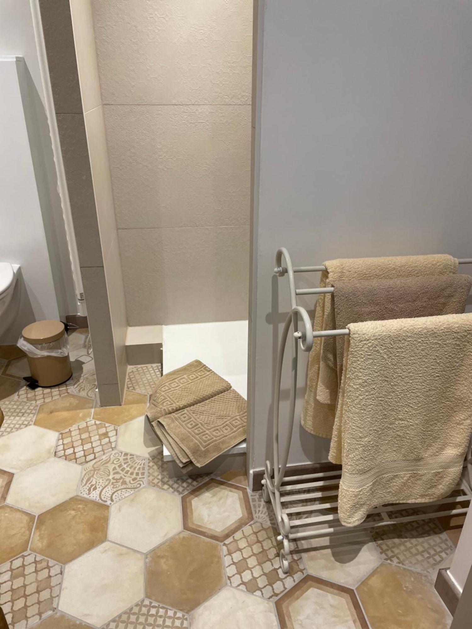 Au P'Tit Nid Douillet Apartman Guînes Kültér fotó